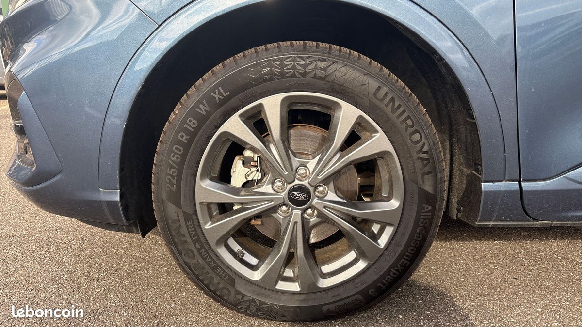 FORD Kuga 2.5 Duratec 225 ch PHEV Powershift ST-Line (image 9)