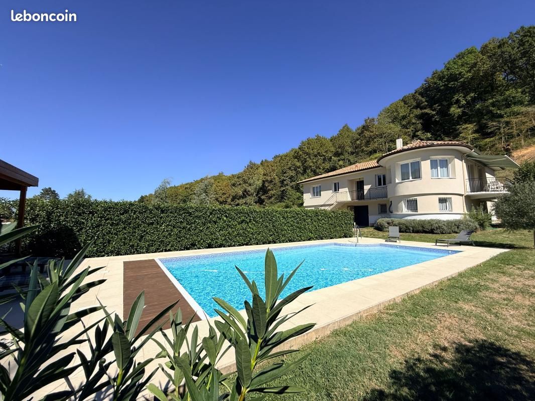 Maison 5 pièces 134 m² · à Aire-sur-l'Adour · 134 m² · 328 290 €