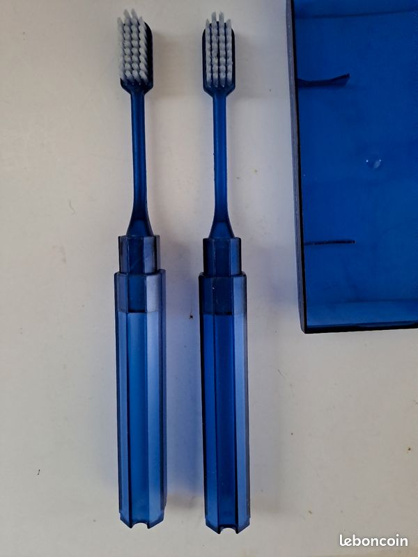 Brosses à dents dans boite (image 3)