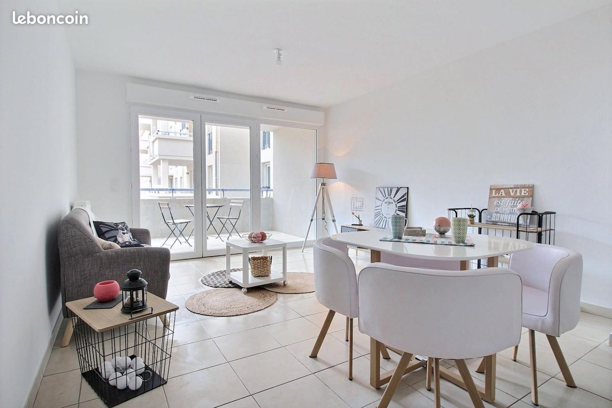 Appartement 2 pièces 43 m² · à Vitrolles · 43 m² · 739 €/mois