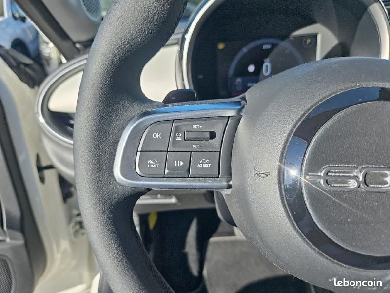 Fiat 600 1.2 Hybrid 100ch La Prima DCT6 (image 15)