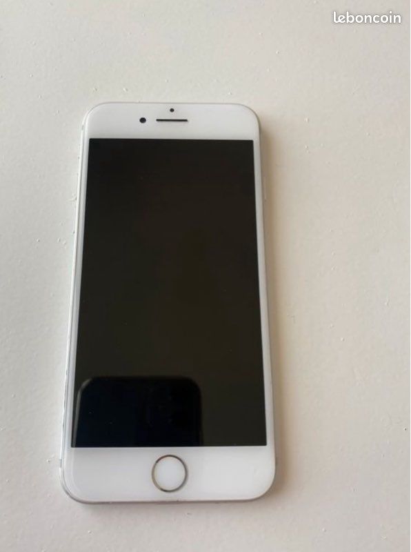 IPhone 7 - 32GB (image 2)