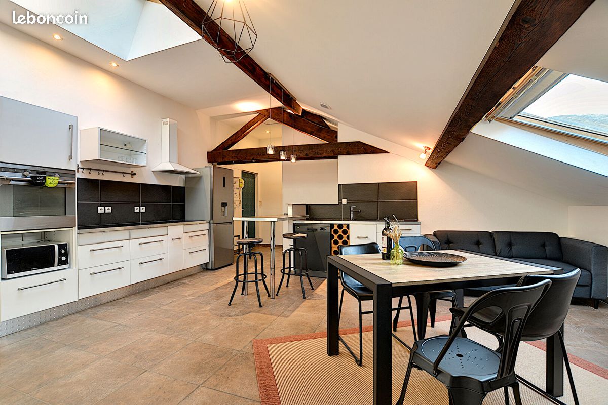Appartement 3 pièces 65 m² · à Villefranche-sur-Saône · 65 m² · 860 €/mois