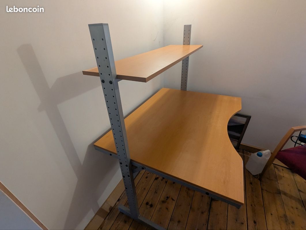 Bureau (image 2)