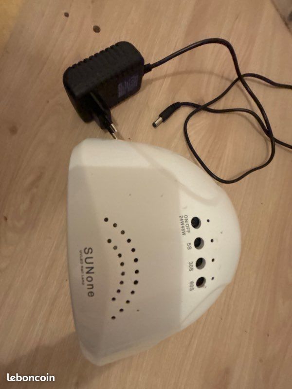 Lampe uv pour les ongles (image 2)