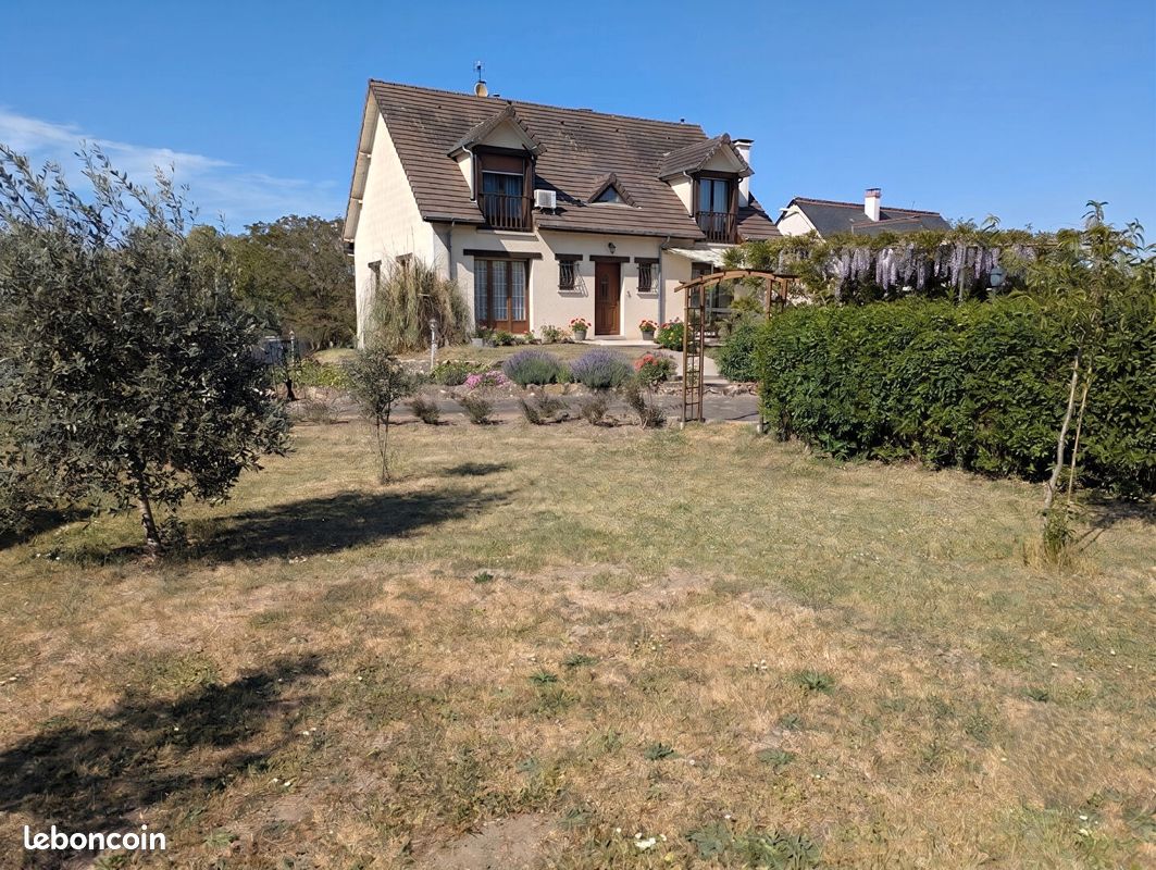 Maison 6 pièces 173 m² · à Saint-Georges-sur-Cher · 173 m² · 254 800 €