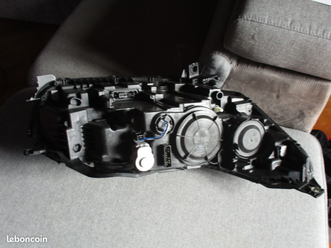 Phare citroen c5 gauche (image 2)