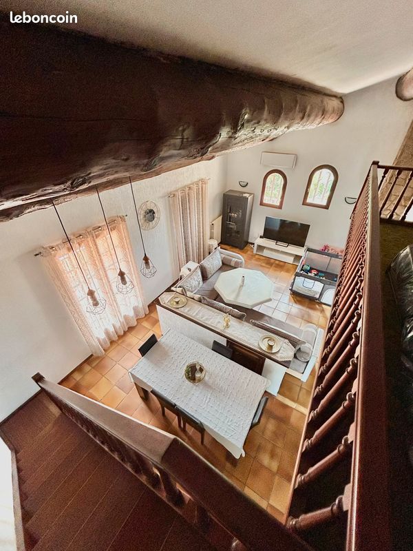 Maison 8 pièces 165 m² · à Carry-le-Rouet · 165 m² · 690 000 €