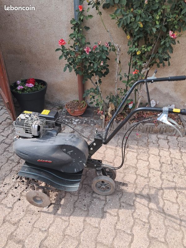 Motobineuse (image 1)
