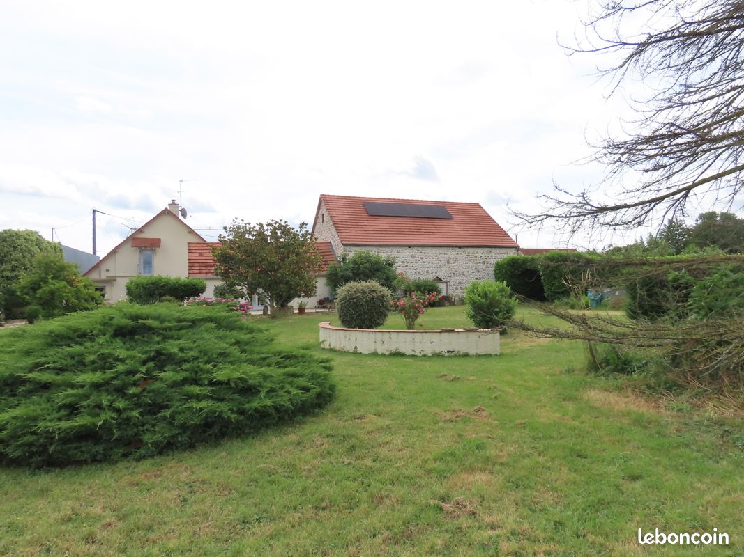 Maison 5 pièces 144 m² · à Biozat · 144 m² · 329 000 €