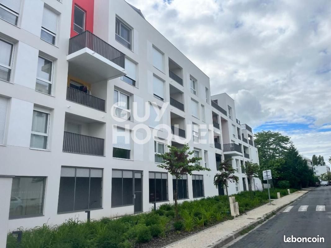 Appartement 2 pièces 48 m² · à Villenave-d'Ornon · 48 m² · 890 €