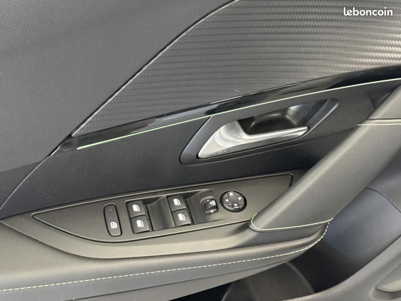 Peugeot 208 1.2 PureTech 100ch S&S GT Line (image 7)