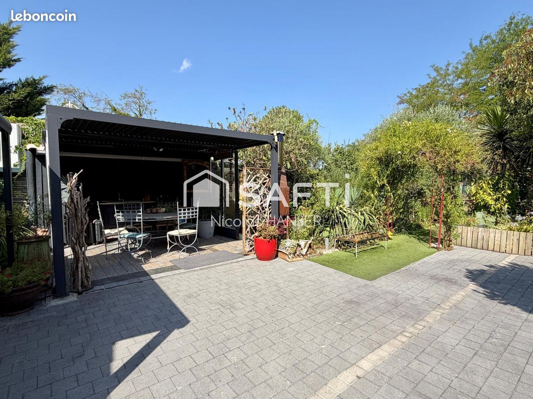 Maison 4 pièces 101 m² · à Rousson · 101 m² · 198 000 €