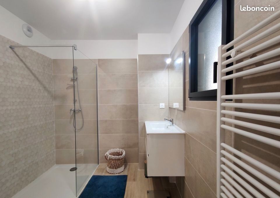 Maison 4 pièces 95 m² · à Colombey-les-Belles · 95 m² · 750 €