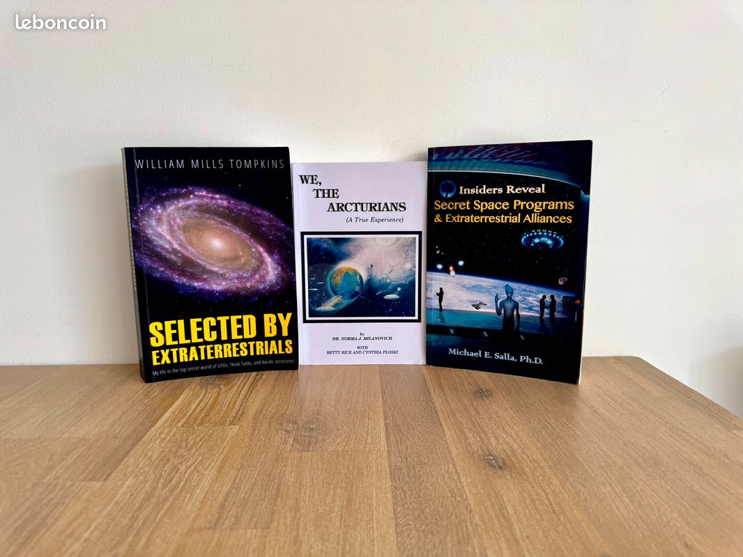 Lot de 3 livres en Anglais : UFOs, Secret Space Programs & Extraterrestrial Alliances (image 1)