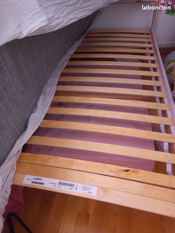 Lit ikea en bois (image 2)