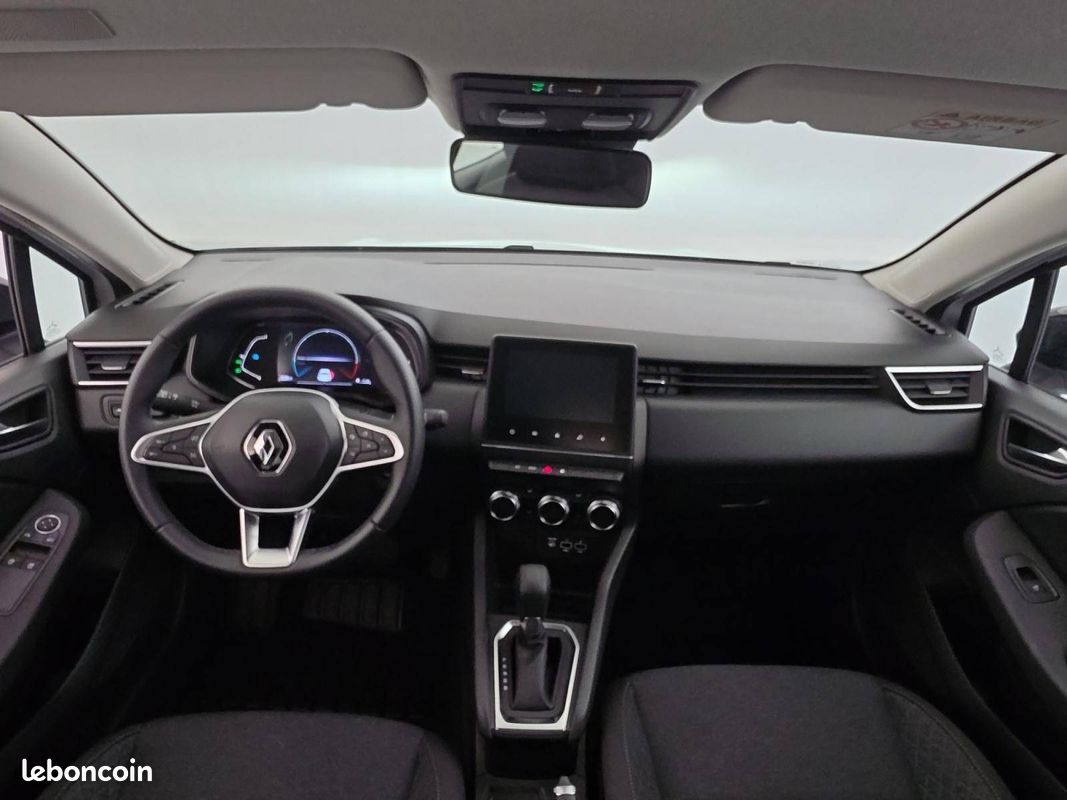 RENAULT Clio E-Tech full hybrid 145 Equilibre (image 27)