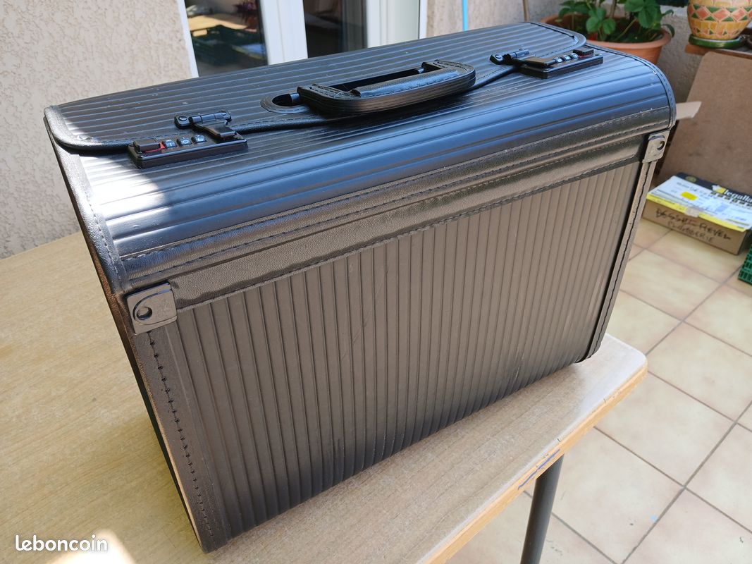Attaché-case (image 1)