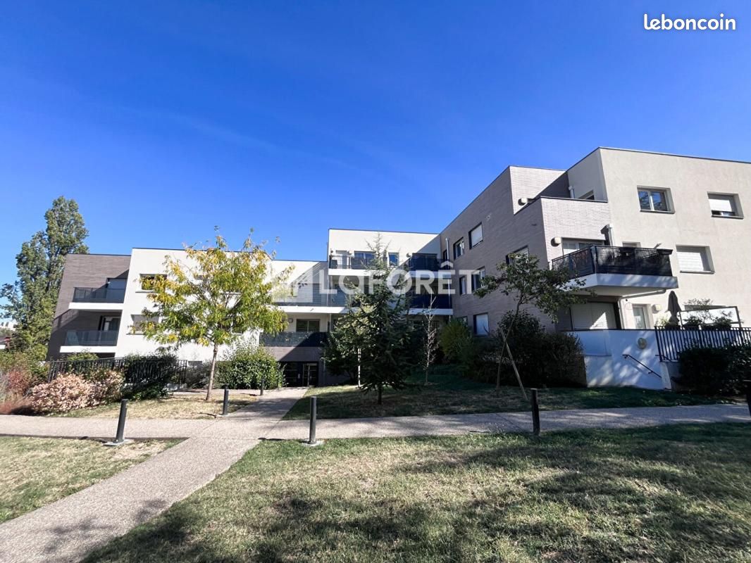 Appartement 4 pièces 77 m² · à Oullins-Pierre-Bénite · 77 m² · 1 200 €/mois