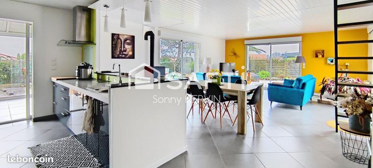 Propriété 5 pièces 130 m²