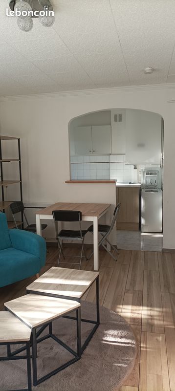 Appartement 1 pièce 27 m² · à Hyères · 27 m² · 590 €/mois