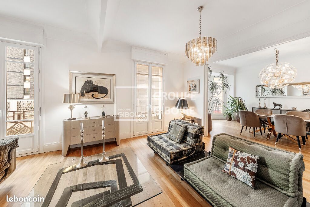 Appartement 5 pièces 156 m² · à Rennes · 156 m² · 660 000 €