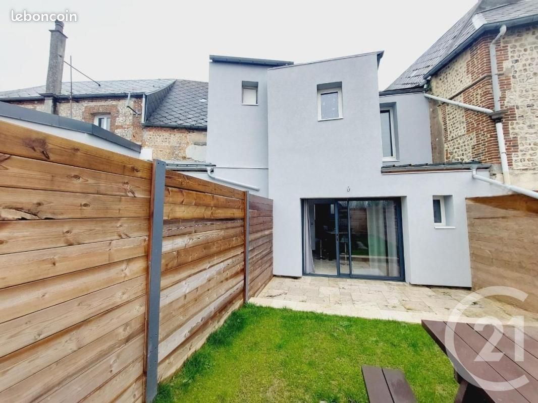 Maison 3 pièces 59 m² · à Ypreville-Biville · 59 m² · 607 €/mois