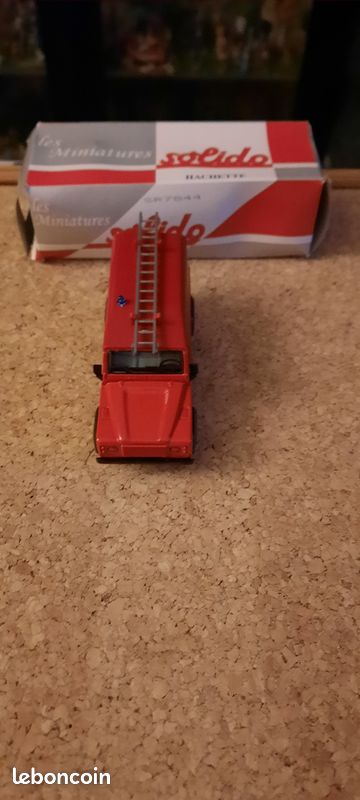 Véhicule Pompiers Solido – Land Rover Defender échelle 1:43 – Série Hachette – Comme Neuf