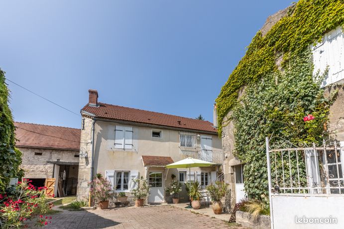 Maison 4 pièces 107 m²