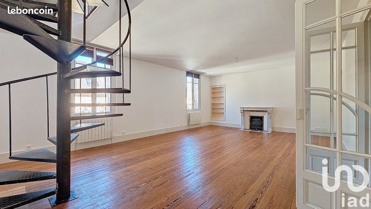 Duplex 7 pièces 188 m²