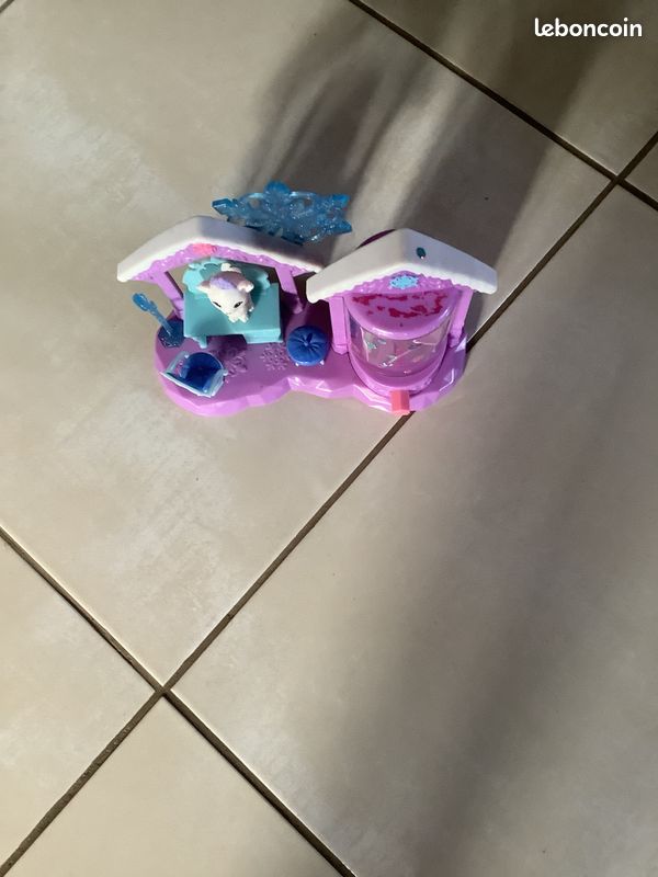 Salon à paillettes HATCHIMALS (image 1)
