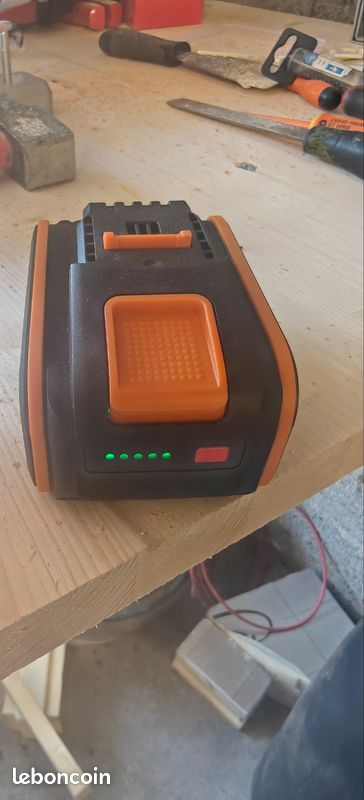 Batterie WORX 20v 5ah (image 1)