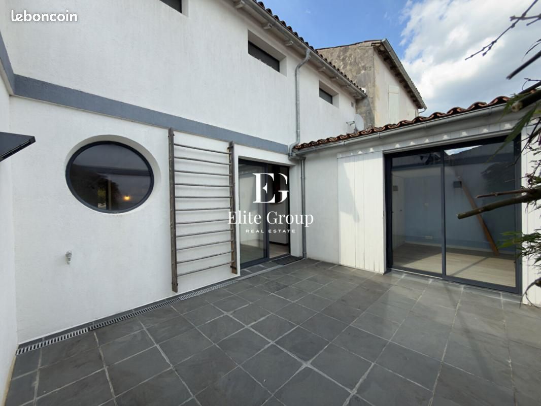 Maison 5 pièces 153 m² · à Cognac · 153 m² · 243 800 €