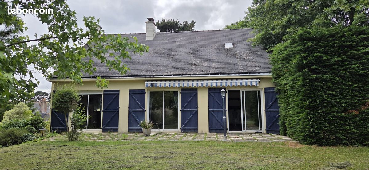 Maison 6 pièces 110 m² · à Saint-Étienne-de-Montluc · 110 m² · 388 000 €