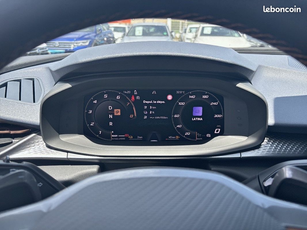 CUPRA Terramar 1.5 eHybrid 272 ch DSG6 VZ (image 24)