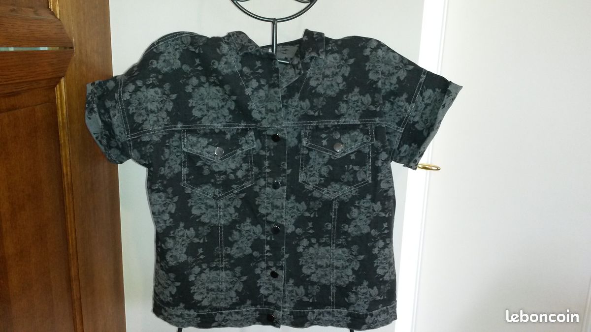 Veste jeans imprimés gris Taille M (image 2)