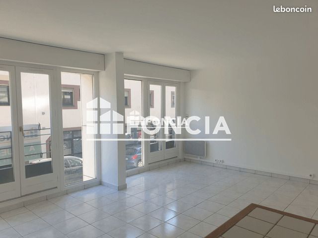 Appartement 1 pièce 35 m² · à Grenoble · 35 m² · 588 €