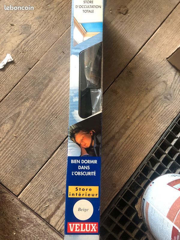 Store occultant Velux (image 2)