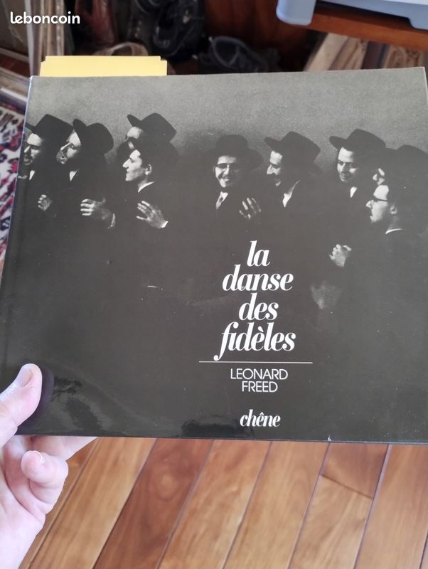 Livre Photos " la dance des fidèles" Léonard FREED (image 1)