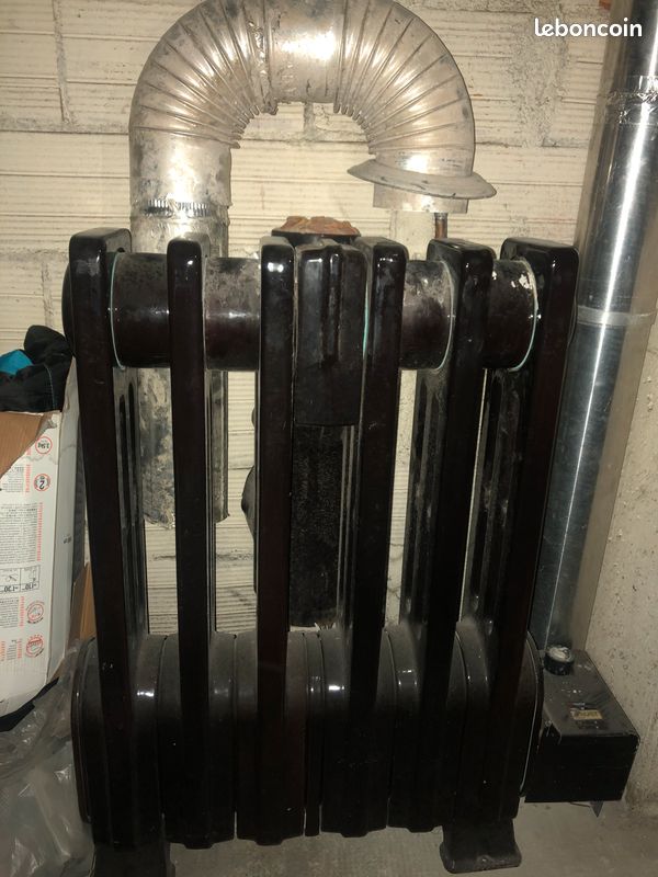 Radiateur ancien gaz Rétro en fonte émaillé RN 6, Marque Auer (image 2)