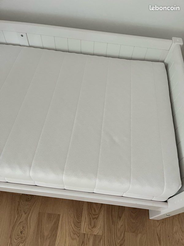 Lit banquette bois massif avec matelas (image 4)
