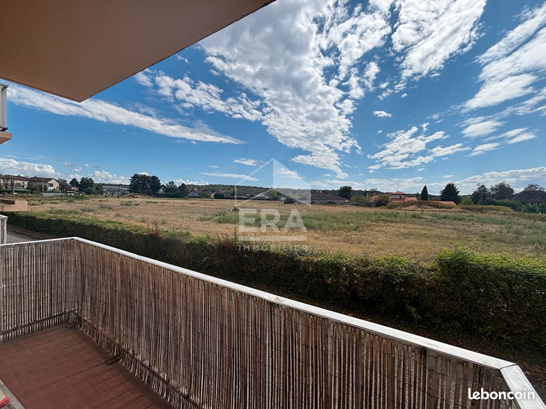 Appartement 3 pièces 59 m² · à Bourg-en-Bresse · 59 m² · 120 000 €