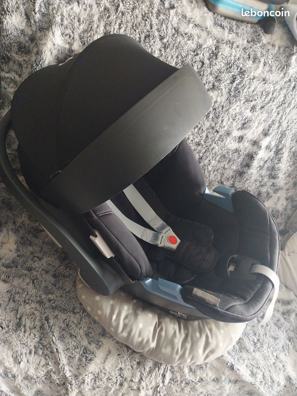 Cosy cybex aton 5 gold + réducteur (image 2)