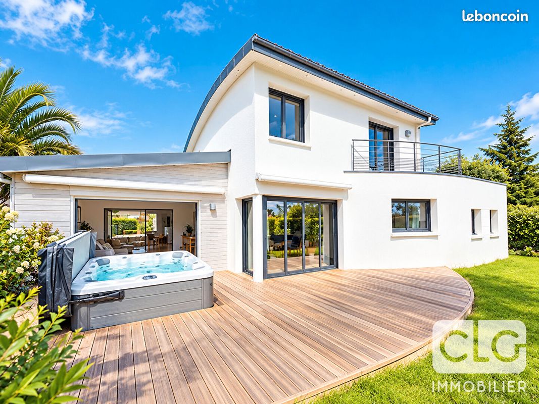 Maison 5 pièces 127 m² · à Combrit · 127 m² · 647 000 €