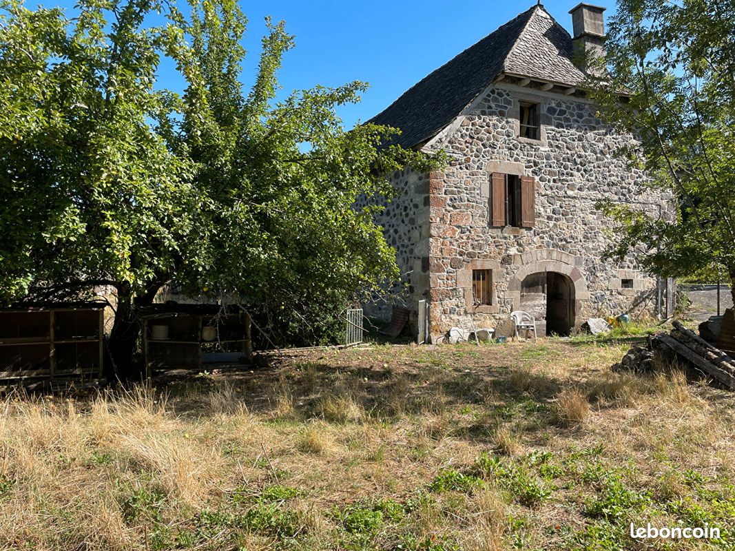 Maison 6 pièces 125 m² · à Raulhac · 125 m² · 89 500 €