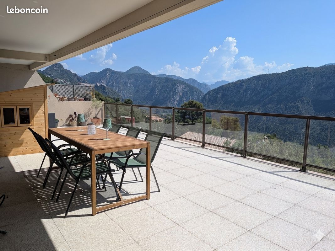 Appartement 4 pièces 83 m² · à Gilette · 83 m² · 410 000 €