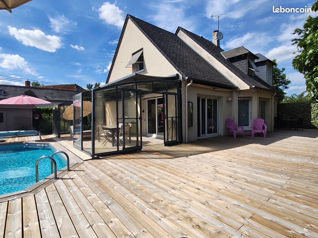 Maison 8 pièces 210 m² · à Fondettes · 210 m² · 669 500 €