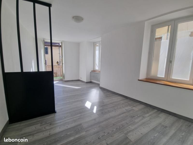 Appartement 3 pièces 56 m² · à Le Pont-de-Beauvoisin · 56 m² · 107 000 €
