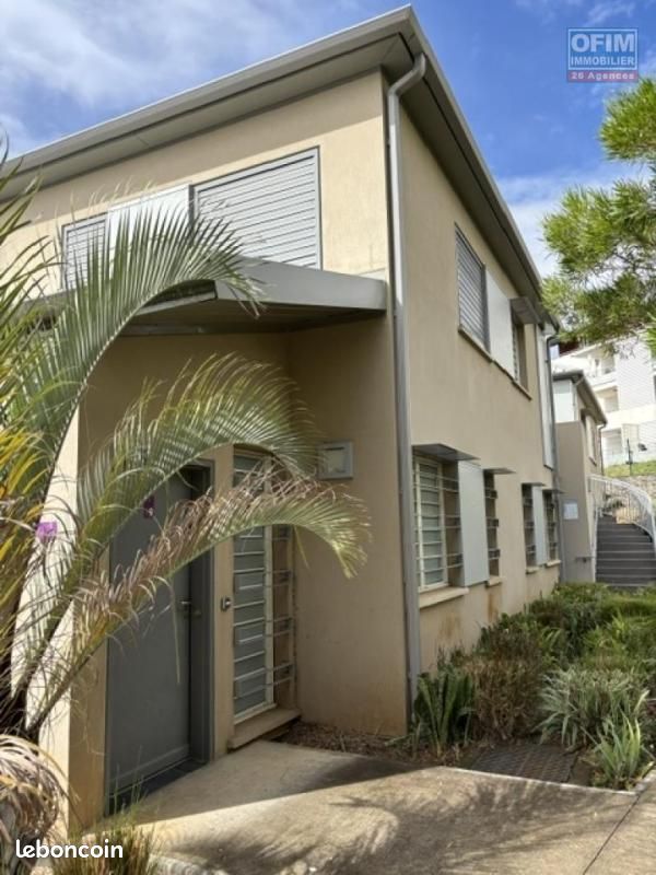 Appartement 2 pièces 49 m² · à Saint-Denis · 49 m² · 714 €