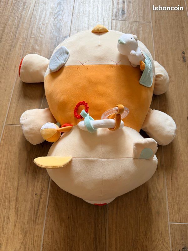 Ours en peluche XL multi activités (image 1)